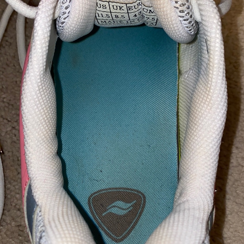 Women’s Ringor Sneakers size 11.5 - Picture 3 of 3